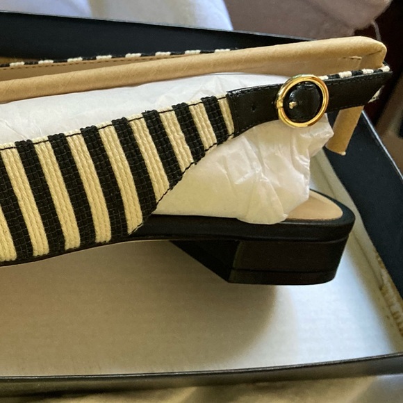 Talbots size 9 Slings. - Picture 4 of 4